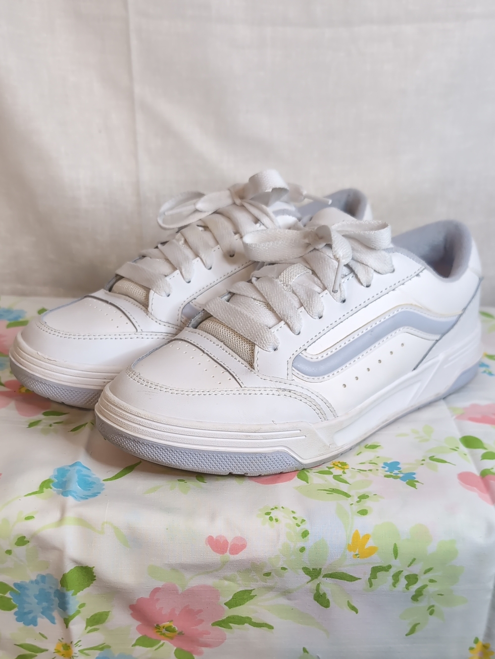 Vans Hylane Y2K Sneakers womens 9
